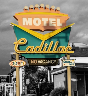 retro motel vacancy sign